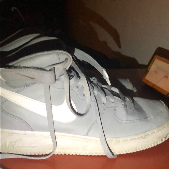 Nike Air High Tops - Picture 3 of 3